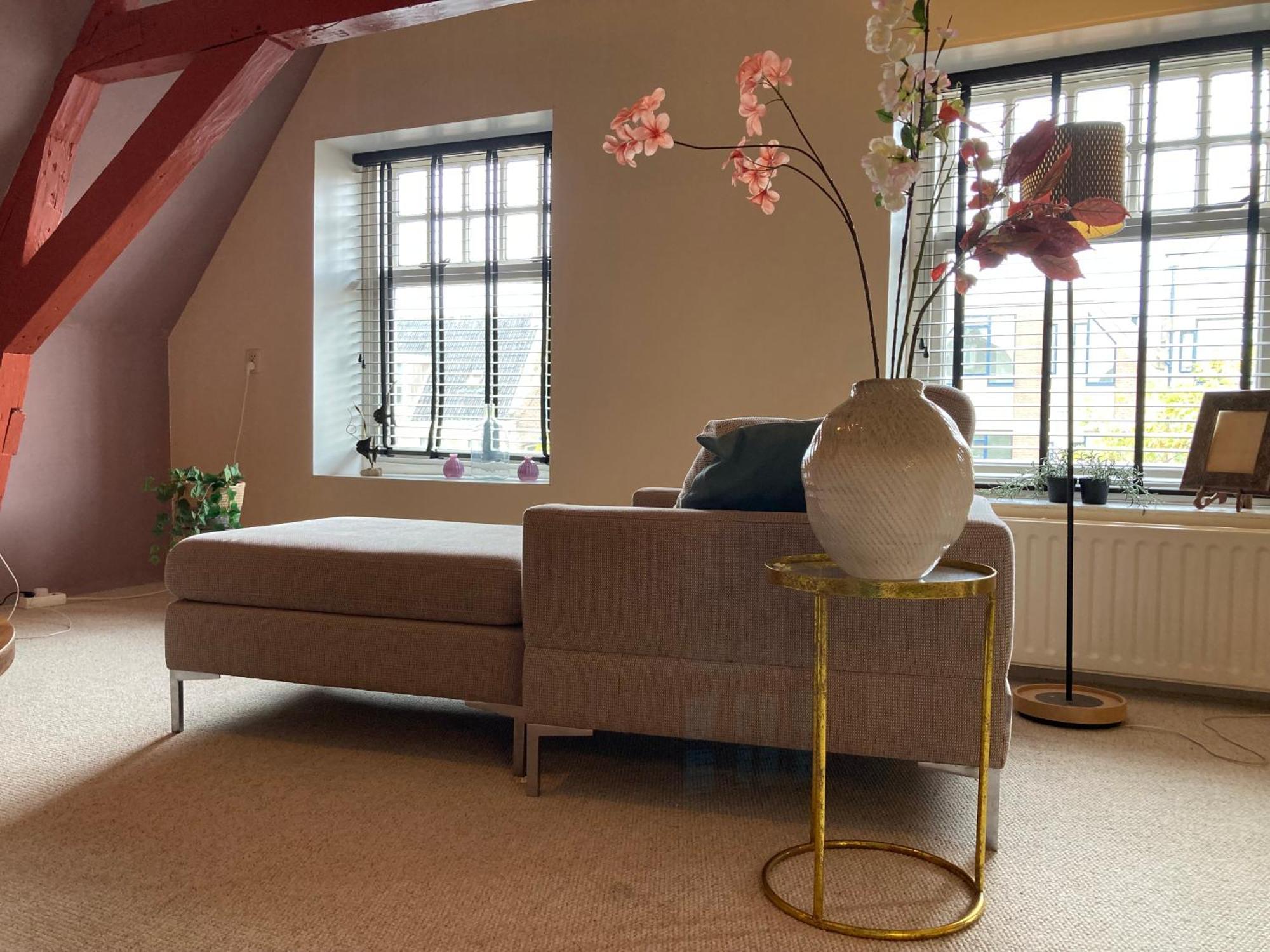 Elegant Appartement In Pakhuis Friesland Centrum Leeuwarden Luaran gambar